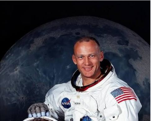 Buzz aldrin Age, Weight, Height, Family, NetWorth And Career 2026